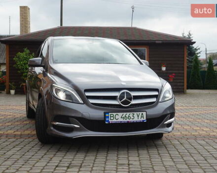 Серый Мерседес Б-класс, объемом двигателя 0 л и пробегом 77 тыс. км за 10995 $, фото 2 на Automoto.ua