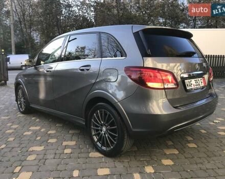 Серый Мерседес Б-класс, объемом двигателя 0 л и пробегом 164 тыс. км за 9599 $, фото 8 на Automoto.ua