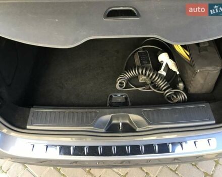 Серый Мерседес Б-класс, объемом двигателя 0 л и пробегом 164 тыс. км за 9599 $, фото 129 на Automoto.ua