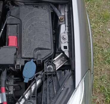 Сірий Мерседес Б-клас, об'ємом двигуна 0 л та пробігом 100 тис. км за 11500 $, фото 26 на Automoto.ua