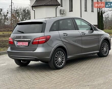Сірий Мерседес Б-клас, об'ємом двигуна 0 л та пробігом 79 тис. км за 9250 $, фото 14 на Automoto.ua