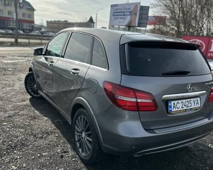 Сірий Мерседес Б-клас, об'ємом двигуна 0 л та пробігом 87 тис. км за 12500 $, фото 7 на Automoto.ua