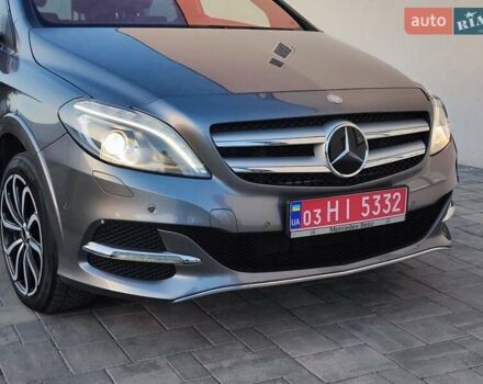 Серый Мерседес Б-класс, объемом двигателя 0 л и пробегом 120 тыс. км за 10400 $, фото 43 на Automoto.ua