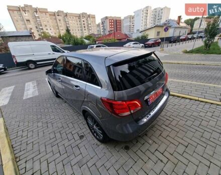 Мерседес Б-класс 2015 в Львове на Automoto.ua Серый Мерседес Б-класс, объемом двигателя 0 л и пробегом 167 тыс. км за 9250 $, фото 13 на Automoto.ua