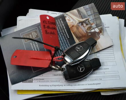 Серый Мерседес Б-класс, объемом двигателя 0 л и пробегом 112 тыс. км за 9999 $, фото 28 на Automoto.ua