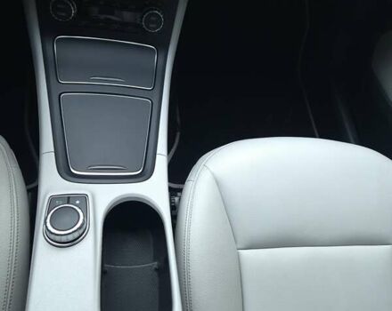 Серый Мерседес Б-класс, объемом двигателя 0 л и пробегом 85 тыс. км за 10700 $, фото 20 на Automoto.ua