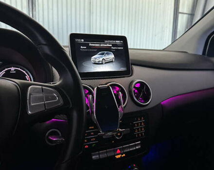 Серый Мерседес Б-класс, объемом двигателя 0 л и пробегом 125 тыс. км за 13500 $, фото 3 на Automoto.ua