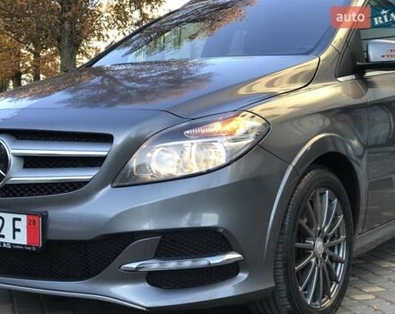 Серый Мерседес Б-класс, объемом двигателя 0 л и пробегом 164 тыс. км за 9599 $, фото 40 на Automoto.ua