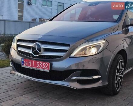 Серый Мерседес Б-класс, объемом двигателя 0 л и пробегом 120 тыс. км за 10400 $, фото 42 на Automoto.ua