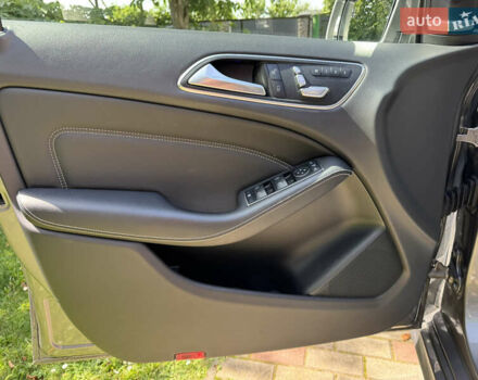 Серый Мерседес Б-класс, объемом двигателя 0 л и пробегом 130 тыс. км за 12500 $, фото 6 на Automoto.ua