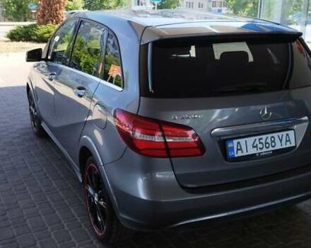 Серый Мерседес Б-класс, объемом двигателя 0 л и пробегом 119 тыс. км за 9400 $, фото 9 на Automoto.ua