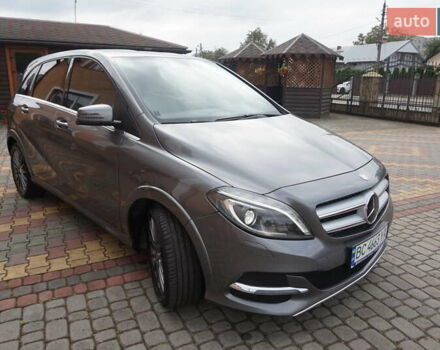 Серый Мерседес Б-класс, объемом двигателя 0 л и пробегом 77 тыс. км за 10995 $, фото 13 на Automoto.ua