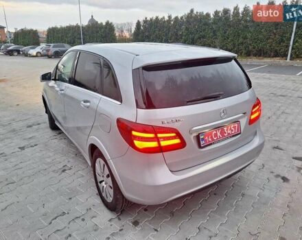 Серый Мерседес Б-класс, объемом двигателя 0 л и пробегом 45 тыс. км за 10500 $, фото 8 на Automoto.ua