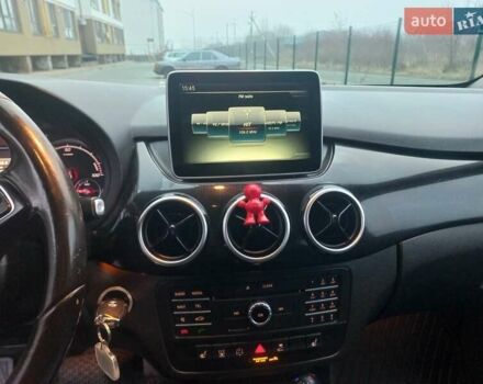 Серый Мерседес Б-класс, объемом двигателя 0 л и пробегом 109 тыс. км за 9300 $, фото 16 на Automoto.ua