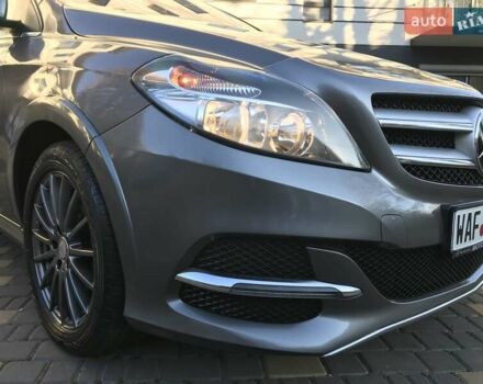 Серый Мерседес Б-класс, объемом двигателя 0 л и пробегом 164 тыс. км за 9599 $, фото 21 на Automoto.ua