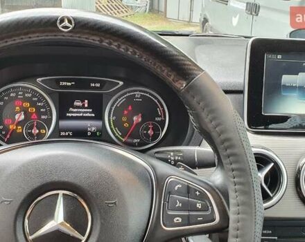 Серый Мерседес Б-класс, объемом двигателя 0 л и пробегом 130 тыс. км за 9000 $, фото 5 на Automoto.ua