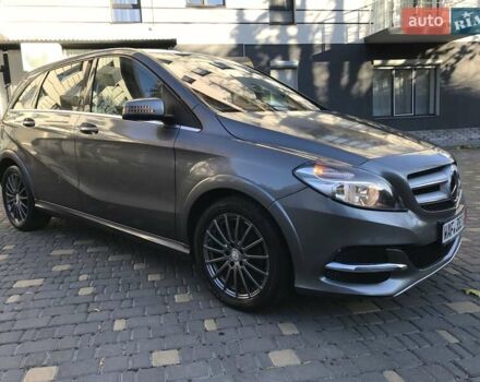 Серый Мерседес Б-класс, объемом двигателя 0 л и пробегом 164 тыс. км за 9599 $, фото 14 на Automoto.ua
