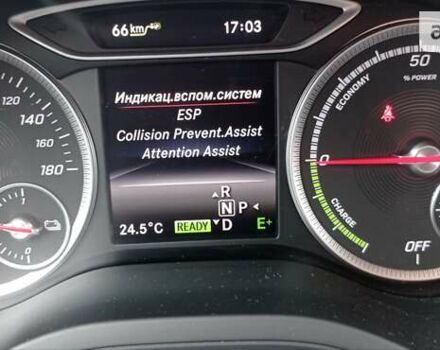 Сірий Мерседес Б-клас, об'ємом двигуна 0 л та пробігом 100 тис. км за 11500 $, фото 41 на Automoto.ua