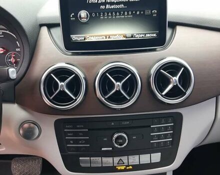 Серый Мерседес Б-класс, объемом двигателя 0 л и пробегом 181 тыс. км за 8500 $, фото 22 на Automoto.ua