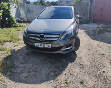 Сірий Мерседес Б-клас, об'ємом двигуна 0 л та пробігом 100 тис. км за 11500 $, фото 2 на Automoto.ua