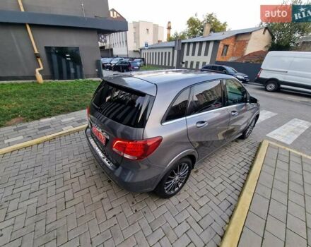 Мерседес Б-класс 2015 в Львове на Automoto.ua Серый Мерседес Б-класс, объемом двигателя 0 л и пробегом 167 тыс. км за 9250 $, фото 9 на Automoto.ua
