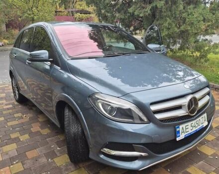 Серый Мерседес Б-класс, объемом двигателя 0 л и пробегом 85 тыс. км за 10700 $, фото 5 на Automoto.ua