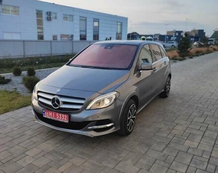 Серый Мерседес Б-класс, объемом двигателя 0 л и пробегом 120 тыс. км за 10400 $, фото 41 на Automoto.ua