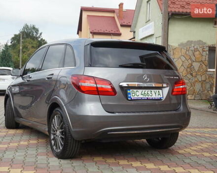 Серый Мерседес Б-класс, объемом двигателя 0 л и пробегом 77 тыс. км за 10995 $, фото 7 на Automoto.ua