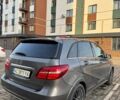 Сірий Мерседес Б-клас, об'ємом двигуна 0 л та пробігом 110 тис. км за 10400 $, фото 6 на Automoto.ua