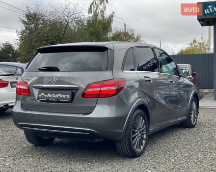 Серый Мерседес Б-класс, объемом двигателя 0 л и пробегом 115 тыс. км за 10999 $, фото 24 на Automoto.ua