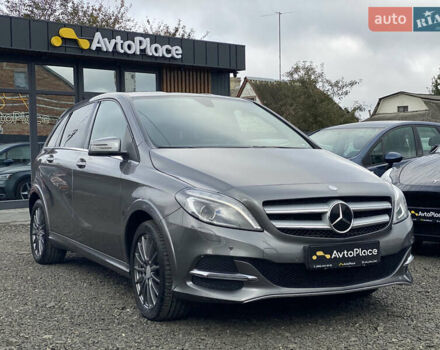 Серый Мерседес Б-класс, объемом двигателя 0 л и пробегом 115 тыс. км за 10999 $, фото 1 на Automoto.ua