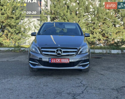 Серый Мерседес Б-класс, объемом двигателя 0 л и пробегом 150 тыс. км за 9850 $, фото 1 на Automoto.ua