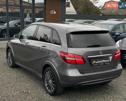 Серый Мерседес Б-класс, объемом двигателя 0 л и пробегом 115 тыс. км за 10999 $, фото 16 на Automoto.ua