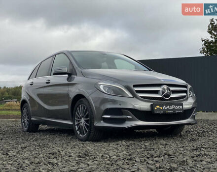 Серый Мерседес Б-класс, объемом двигателя 0 л и пробегом 115 тыс. км за 10999 $, фото 82 на Automoto.ua