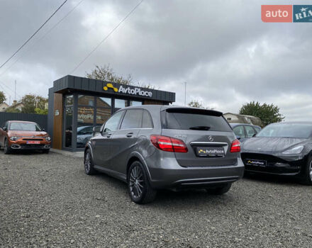 Серый Мерседес Б-класс, объемом двигателя 0 л и пробегом 115 тыс. км за 10999 $, фото 25 на Automoto.ua