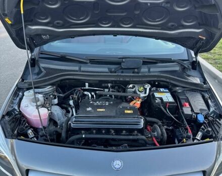 Серый Мерседес Б-класс, объемом двигателя 0 л и пробегом 110 тыс. км за 10499 $, фото 17 на Automoto.ua