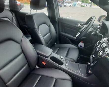 Серый Мерседес Б-класс, объемом двигателя 0 л и пробегом 44 тыс. км за 22000 $, фото 8 на Automoto.ua