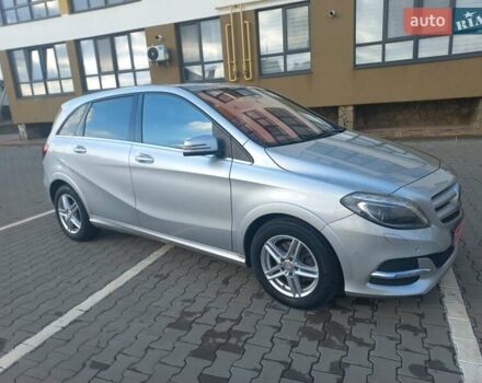Сірий Мерседес Б-клас, об'ємом двигуна 0 л та пробігом 156 тис. км за 9100 $, фото 9 на Automoto.ua