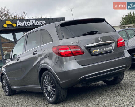 Серый Мерседес Б-класс, объемом двигателя 0 л и пробегом 115 тыс. км за 10999 $, фото 21 на Automoto.ua