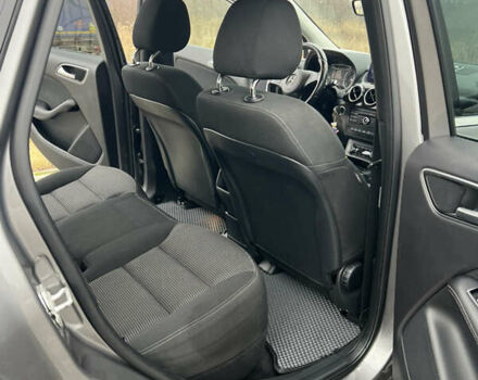 Сірий Мерседес Б-клас, об'ємом двигуна 0 л та пробігом 139 тис. км за 10400 $, фото 20 на Automoto.ua