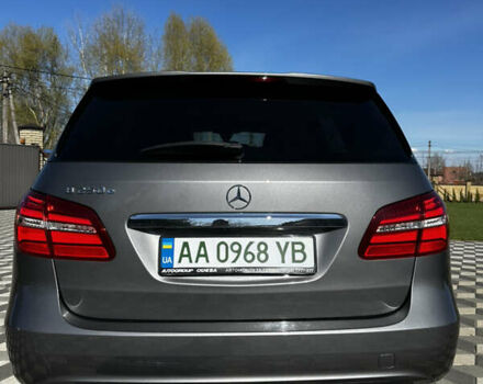 Серый Мерседес Б-класс, объемом двигателя 0 л и пробегом 63 тыс. км за 12900 $, фото 11 на Automoto.ua