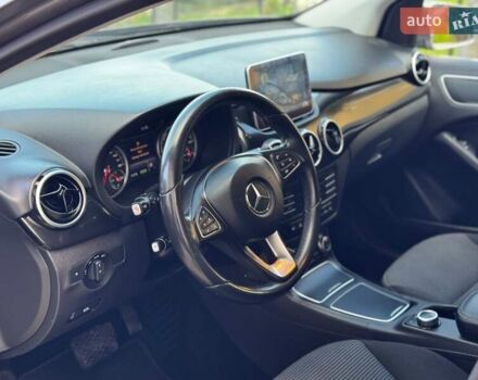 Серый Мерседес Б-класс, объемом двигателя 0 л и пробегом 115 тыс. км за 10250 $, фото 26 на Automoto.ua