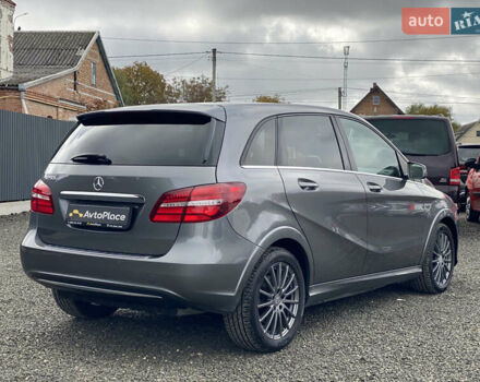 Серый Мерседес Б-класс, объемом двигателя 0 л и пробегом 115 тыс. км за 10999 $, фото 93 на Automoto.ua