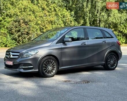 Сірий Мерседес Б-клас, об'ємом двигуна 0 л та пробігом 90 тис. км за 10200 $, фото 12 на Automoto.ua