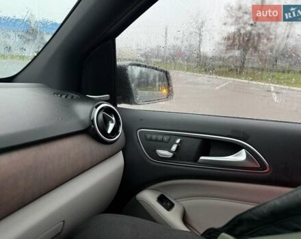 Сірий Мерседес Б-клас, об'ємом двигуна 0 л та пробігом 89 тис. км за 12750 $, фото 19 на Automoto.ua