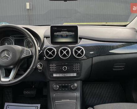 Серый Мерседес Б-класс, объемом двигателя 0 л и пробегом 115 тыс. км за 10999 $, фото 44 на Automoto.ua