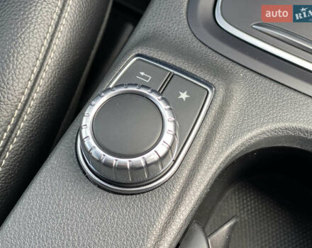 Серый Мерседес Б-класс, объемом двигателя 0 л и пробегом 115 тыс. км за 10999 $, фото 47 на Automoto.ua