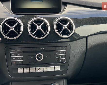 Серый Мерседес Б-класс, объемом двигателя 0 л и пробегом 115 тыс. км за 10999 $, фото 56 на Automoto.ua