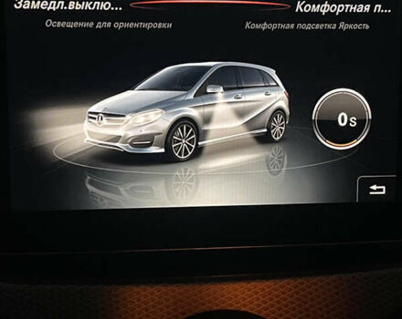 Сірий Мерседес Б-клас, об'ємом двигуна 0 л та пробігом 142 тис. км за 11800 $, фото 23 на Automoto.ua