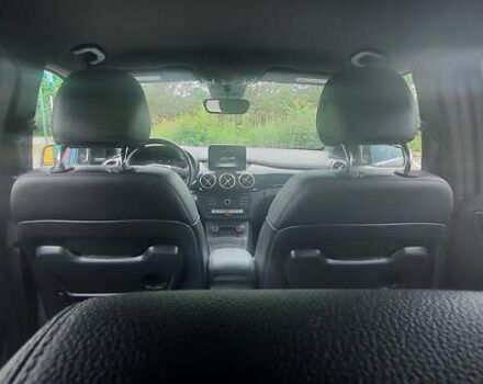 Серый Мерседес Б-класс, объемом двигателя 0 л и пробегом 44 тыс. км за 22000 $, фото 16 на Automoto.ua